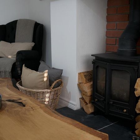 Modern 3 Bedroom Coastal Home Newry Exteriör bild