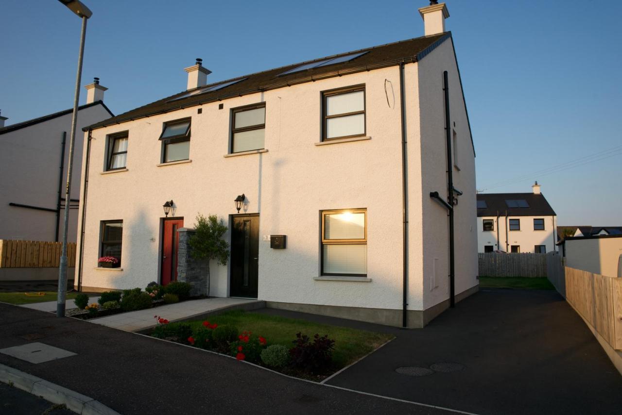 Modern 3 Bedroom Coastal Home Newry Exteriör bild